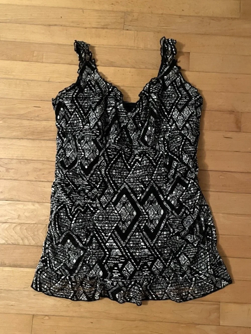 Becca by Rebecca Virtue black & white one piece Dress Swimsuit Size 2X (20-22)